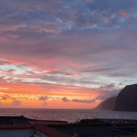 아파트 Buenavista Gigantes Marina - With Private Bathroom 아칸티라도